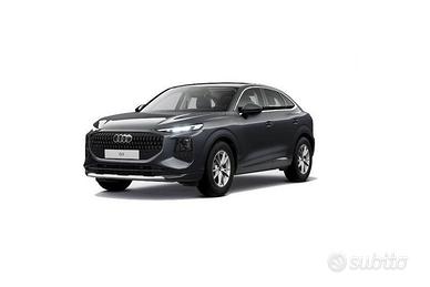 Audi Q3 Sportback 1.5 tfsi mhev Business Adva...