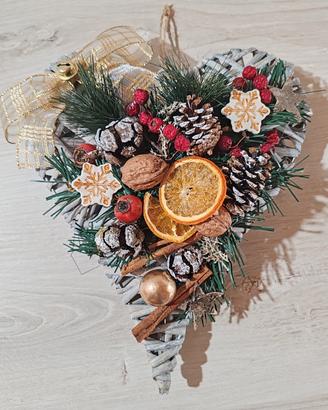 Cuore vimini decorato