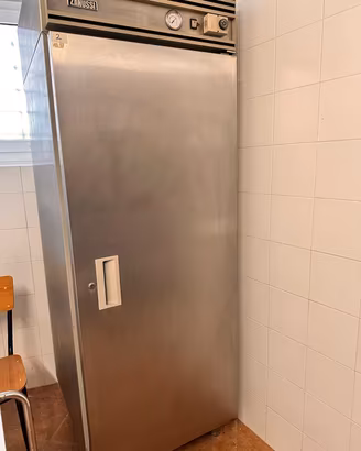 frigo zanussi industriale non funzionante pezzi am