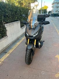 Honda X-ADV 750
