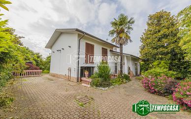 VILLA SINGOLA A GUDO VISCONTI!!