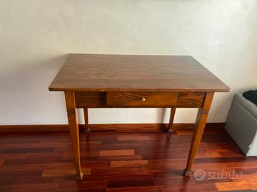 Scrivania arte povera