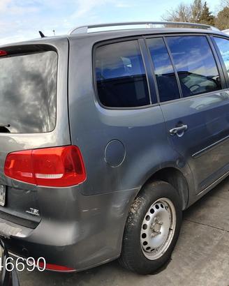 VW TOURAN 1T3 1.4 TSI ECOFUEL 150CV ricambi