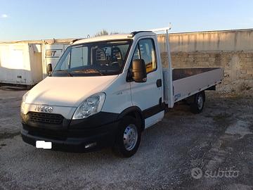 Iveco Daily 35s15 2.3hpt CASSONE FISSO - 2012
