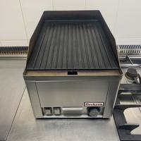Attrezzatura per ristorazione, bar