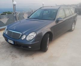 MERCEDES Classe E (W/S211) - 2004