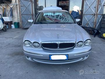 Ricambi Jaguar X-Type X400 2.1 benz 156cv del 2002