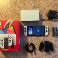 Nintendo Switch Oled + 2 Giochi Zelda