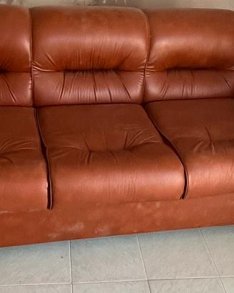 DIVANO LETTO A 3 POSTI IN VERA PELLE VINTAGE casa