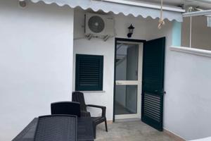 Civico 44 a Lido Marini a 100 metri dalla spiaggia