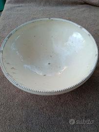 Piatto coppa terracotta ceramica antica Puglia