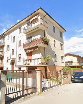 Appartamento di 82 m² con 3 locali e box auto a Vi