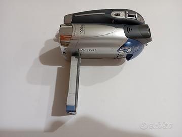 videocamera Canon dc210 con custodia 