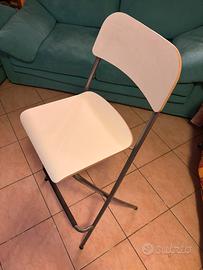 N. 4 sgabelli bar pieghevoli h. 73 colore bianco