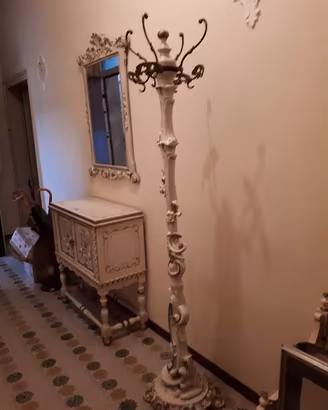 Mobili ingresso e lampadari
