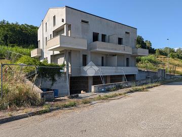 3 LOCALI A MONTESCUDO - MONTECOLOMBO