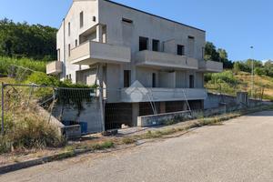 3 LOCALI A MONTESCUDO - MONTECOLOMBO