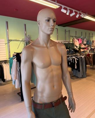 Manichino uomo