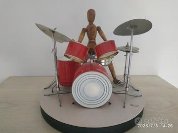 Originale modellino di Batteria in miniatura