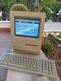 Apple Macintosh Classic (1990)