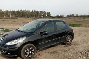 PEUGEOT 207  1.4 HDI  2009