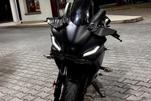 YAMAHA YZF R125 2024