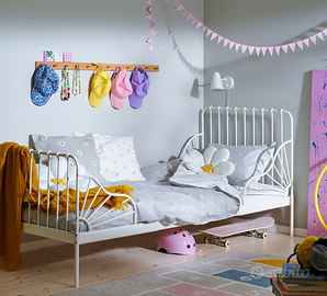 2 Letti IKEA MINNEN completi di materassi e reti