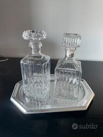 2 bottiglie whisky o liquori vetro/cristallo