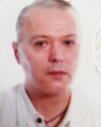 custode sorvegliante antitaccheggio  o altro