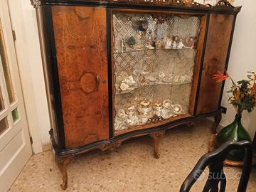 mobile vecchi, ma ben conservati