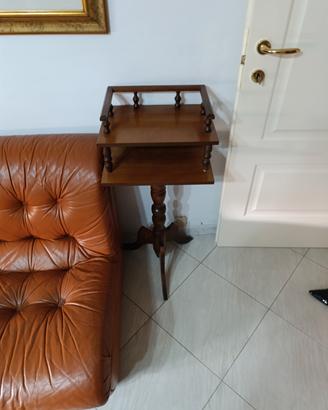 tavolino stile antico 