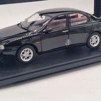 Modellino ALFA ROMEO 156 nera - Mitica - 1/18