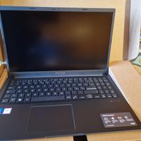 Asus vivabook PC nuovo