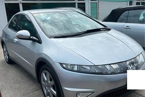 Honda Civic 1.8 i-VTEC 5p. Exclusive LH i-P benzin