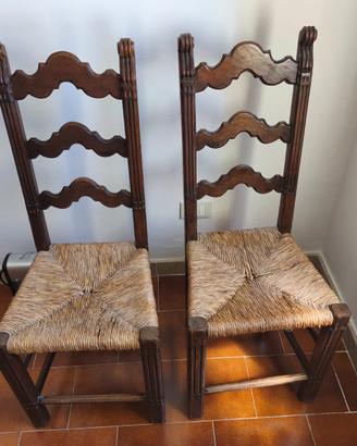 5 SEDIE D'EPOCA IN LEGNO MASSELLO IN STILE