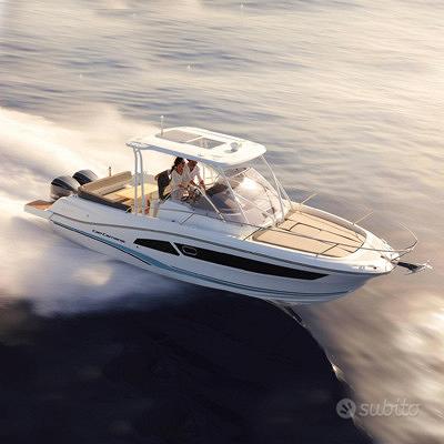 Jeanneau Cap Camarat 9.0 WA PKG Mercury 2XF225 V6