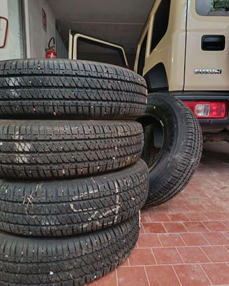 Pneumatici Bridgestone dueler h/t 195/80 r15