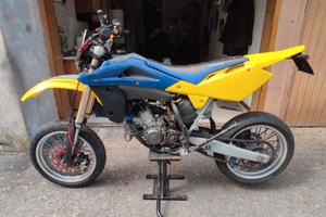 Moto Husqvarna 125 SM