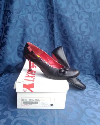 Decollete' in pelle Miss Sixty
