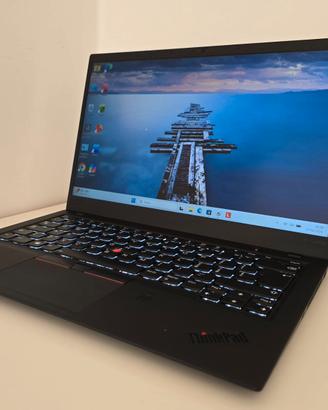 Lenovo ThinkPad X1 Carbon 7th i7-8565U..RAM 16 SSD