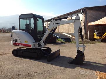 Escavatore bobcat 328