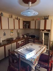 Cucine, stanza da letto, soggiorno e armadio