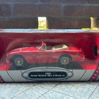 Yat Ming 1:18 - Aston Martin DB2/4 Mark III 1968