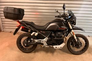 Moto Guzzi V85TT Centenario - 2021