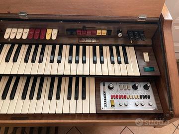 Organo Vintage Farfisa NC112468-E - Funzionante
