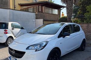 Opel Corsa 1.2 5 porte Black Edition