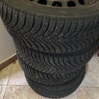 Gomme invernali con cerchi