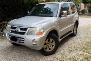 Mitsubishi Pajero 3.2 GLS