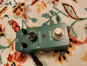 pedale chitarra elettrica riverbero