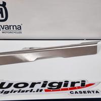 PROTEZIONE CATENA HUSQVARNA SVARTPILEN 401
